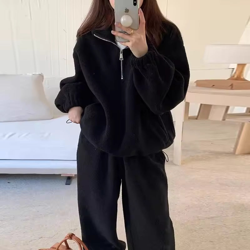Women’s Cozy Fleece Lounge Set